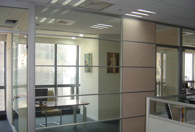 办公室装修设计——玻璃隔断