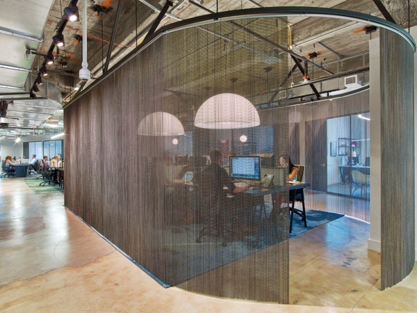 纽约WMEIMG公司神秘而又温馨的办公室装修设计