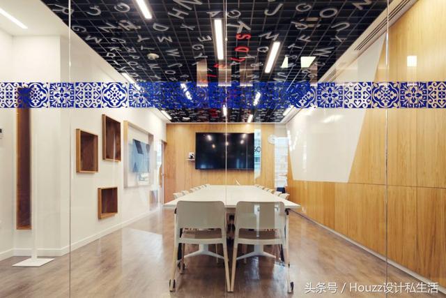 办公空间：西班牙LinkedIn领英现代风格办公室设计